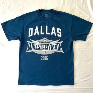 Licensed WWE WrestleMania 32 “Dallas” T-Shirt- Medium